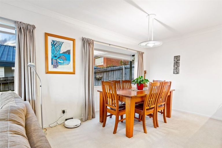 Photo of property in 30a Captain Scott Road, Glen Eden, Auckland, 0602