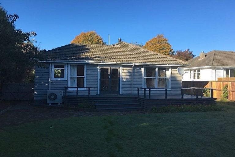 Photo of property in 9 Haynes Avenue, Upper Riccarton, Christchurch, 8041