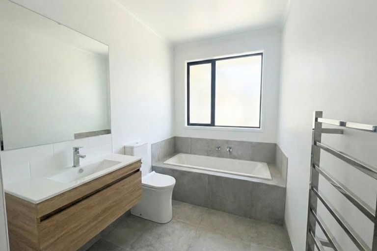 Photo of property in 14 Paul Way, Pokeno, 2402
