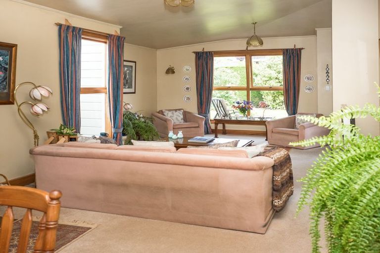 Photo of property in 1 Wright Street, Geraldine, 7930