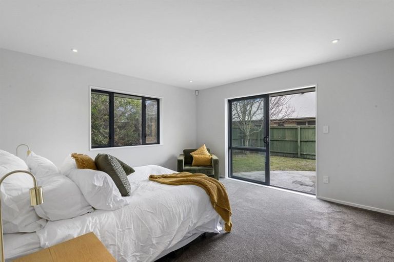 Photo of property in 3 Linkwater Way, Parklands, Christchurch, 8083