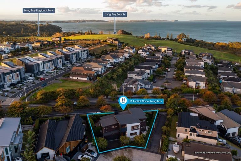 Photo of property in 16 Te Oneroa Way, Long Bay, Auckland, 0630