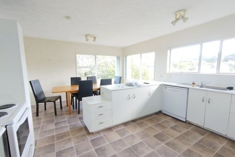 Photo of property in 96 Mountbatten Avenue, Hillcrest, Auckland, 0627