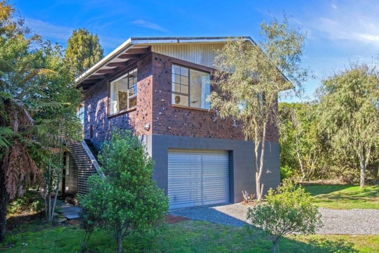 Photo of property in 5 Te Kuru Lane, Pukawa Bay, Turangi, 3381