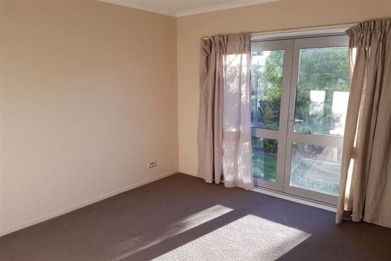 Photo of property in 3 South Crescent, Amberley, 7481