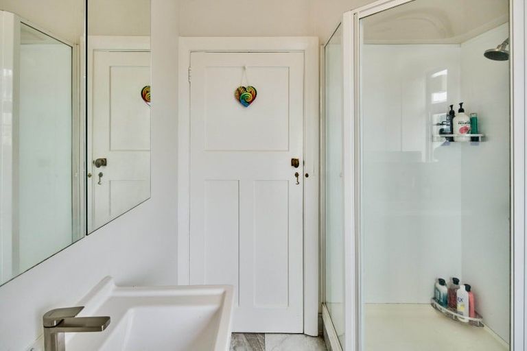 Photo of property in 4/24 Elizabeth Street, Mount Victoria, Wellington, 6011