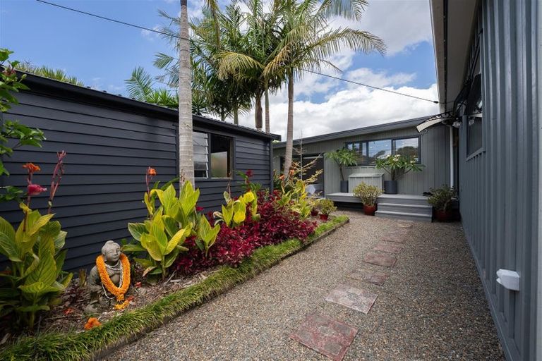 Photo of property in 13 Harbour View Road, Point Wells, Warkworth, 0986