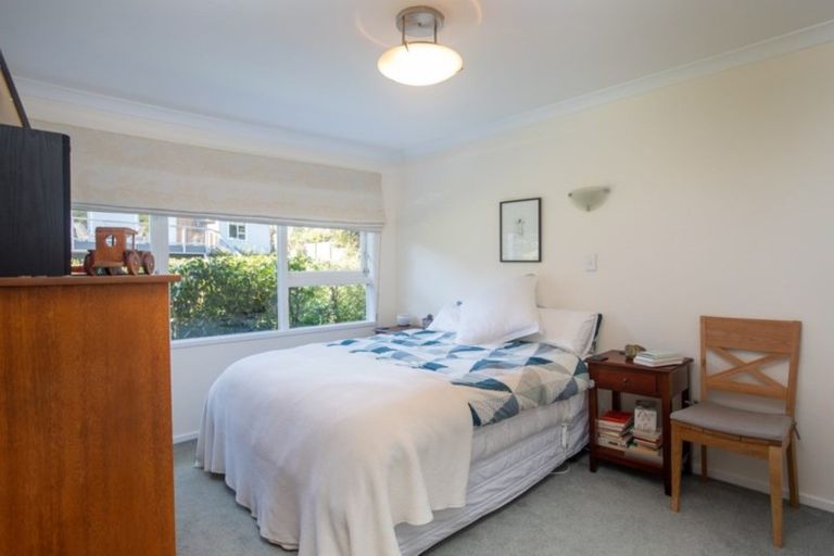 Photo of property in 7 Oak Avenue, Paremata, Porirua, 5024