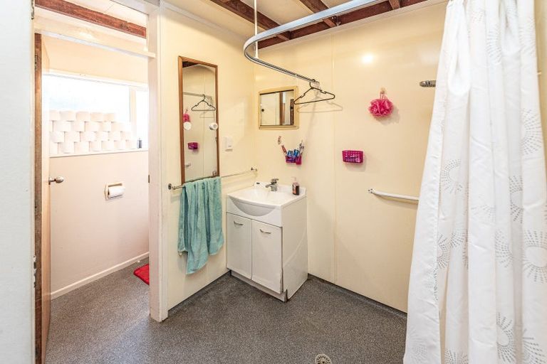 Photo of property in 19a Egmont Street, Castlecliff, Whanganui, 4501