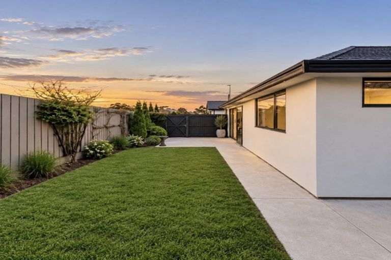 Photo of property in 68b Travis Road, Burwood, Christchurch, 8083