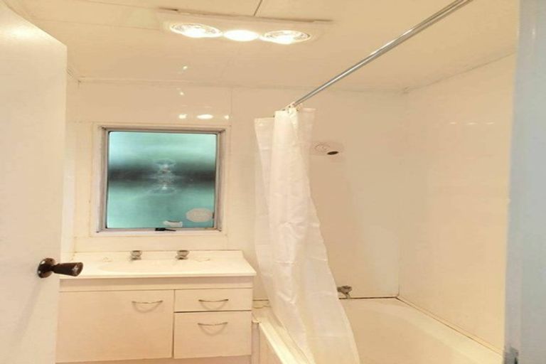 Photo of property in 113a Pohutukawa Drive, Owhata, Rotorua, 3010