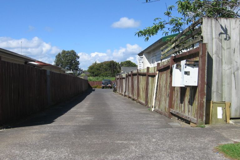 Photo of property in 3/52 Kenderdine Road, Papatoetoe, Auckland, 2025