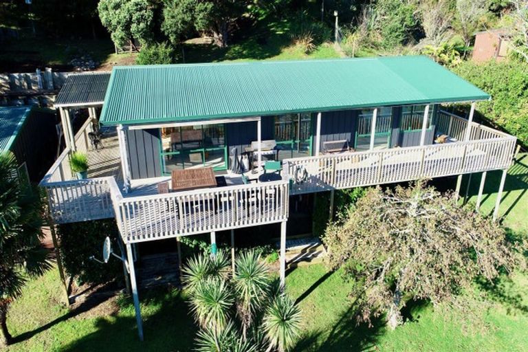 Photo of property in 6 Pohutukawa Grove, Whitianga, 3510