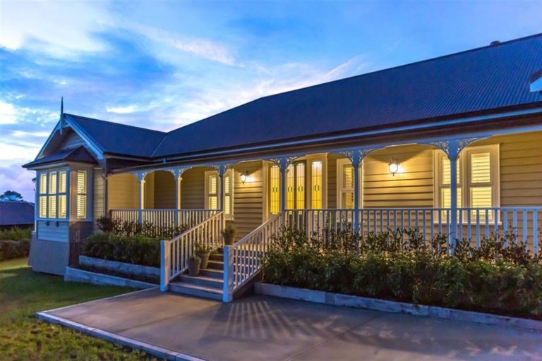 Photo of property in 30 Oak Valley Road, Dairy Flat, Albany, 0792