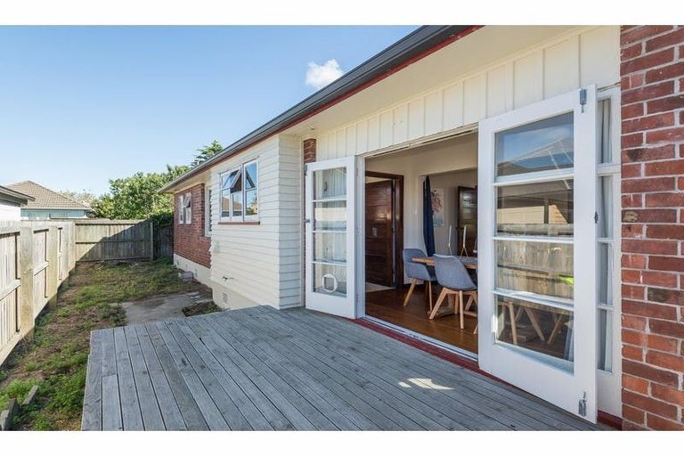 Photo of property in 6 Tika Street, Riccarton, Christchurch, 8041