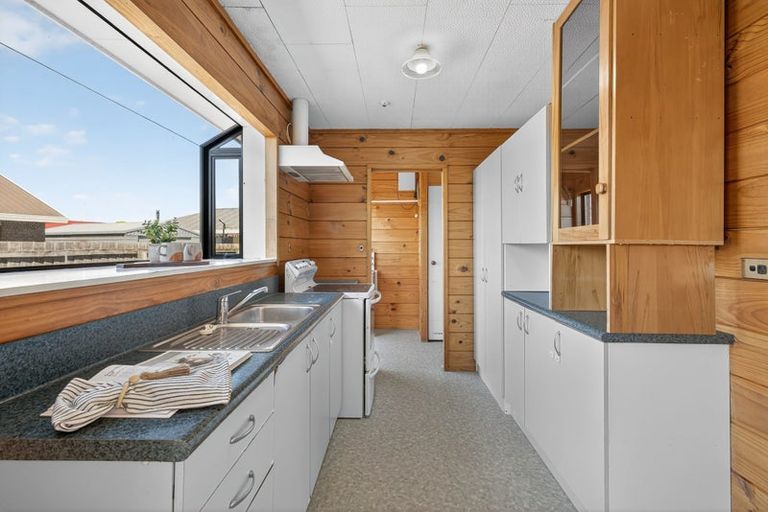 Photo of property in 119 Gilberthorpes Road, Hei Hei, Christchurch, 8042