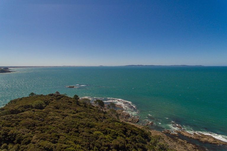 Photo of property in 415a State Highway 10, Cable Bay, 0420