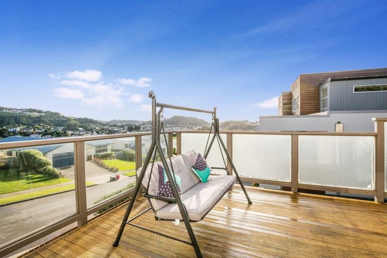 Photo of property in 51 Spyglass Lane, Whitby, Porirua, 5024