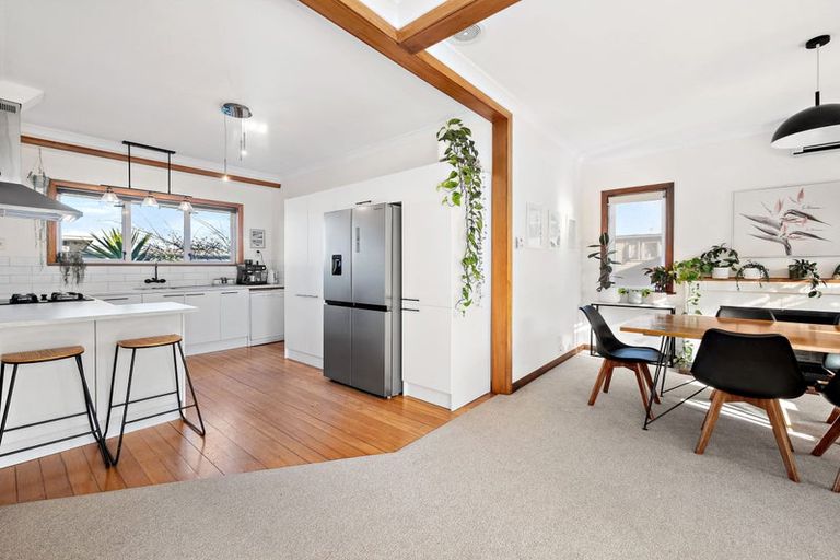 Photo of property in 8 Cameron Road, Te Puke, 3119