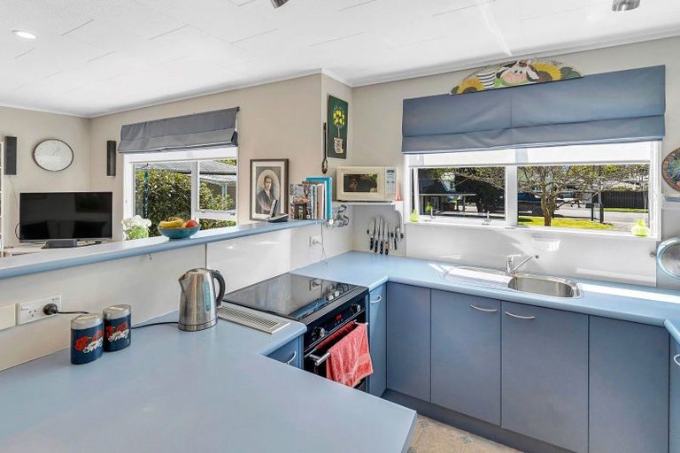 Photo of property in 8a Wood Street, Greytown, 5712