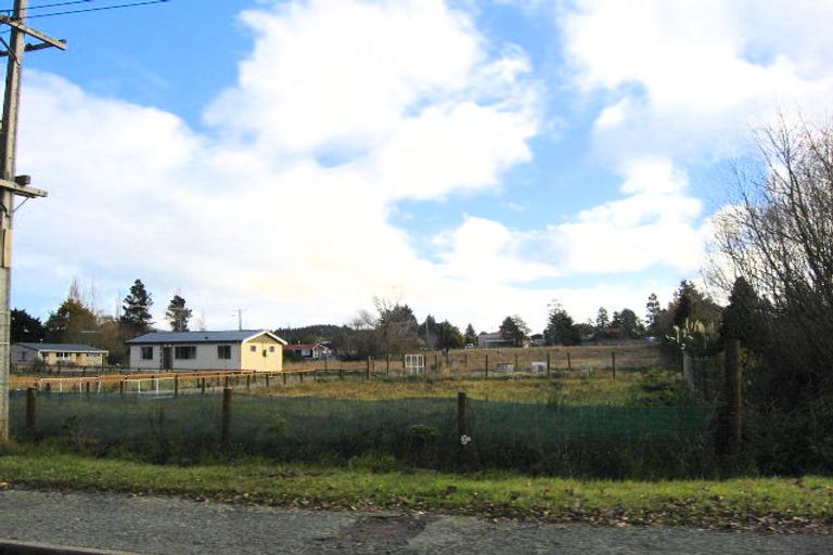 Photo of property in 37 Runbrake Street, Palmerston, 9430