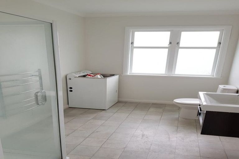 Photo of property in 73 Madras Street, Khandallah, Wellington, 6035