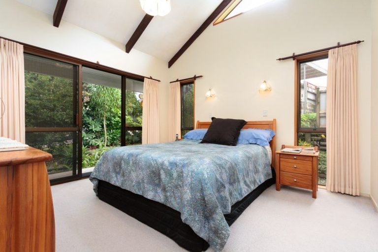 Photo of property in 8 Sunny Bay Road, Matua, Tauranga, 3110