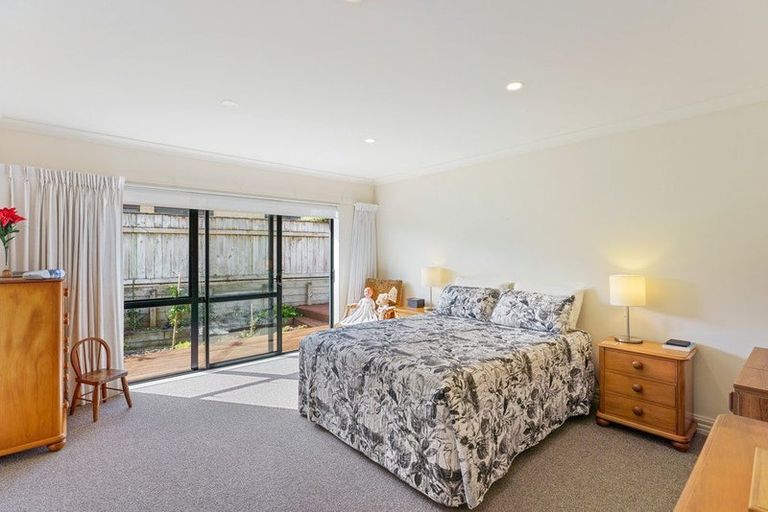 Photo of property in 42 Monarch Place, Paraparaumu Beach, Paraparaumu, 5032