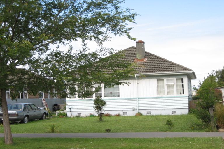 Photo of property in 76 Smith Street, Woolston, Christchurch, 8062