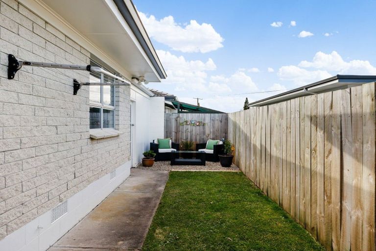 Photo of property in 4 Walter Street, Fairfield, Hamilton, 3214