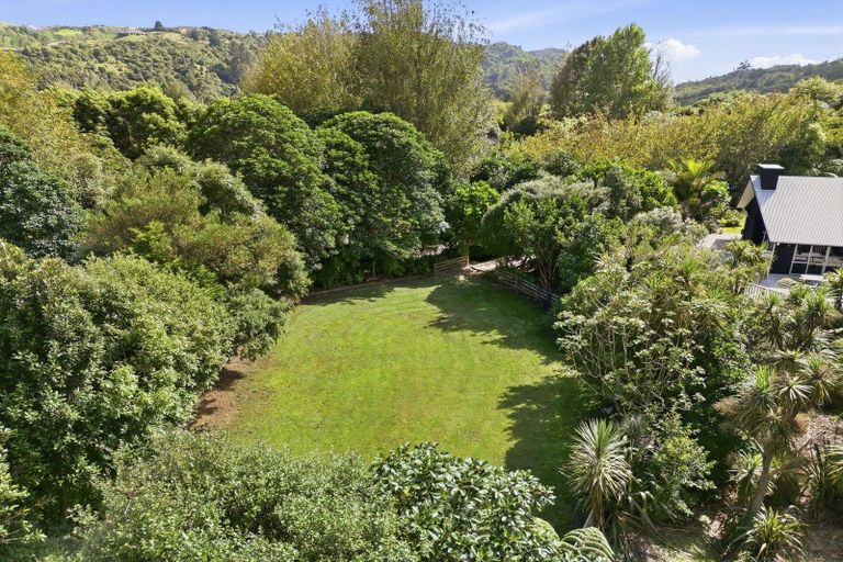 Photo of property in 132 Maui Pomare Road, Nikau Valley, Paraparaumu, 5032