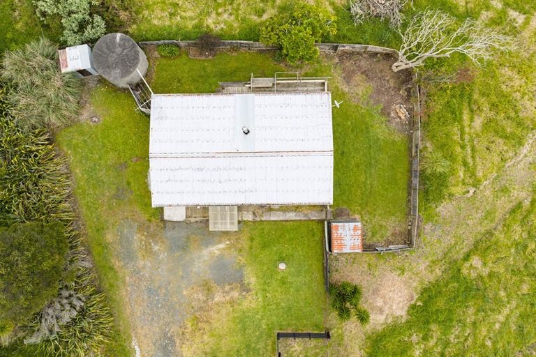 Photo of property in 1308 Bickerstaffe Road, Maungaturoto, 0587