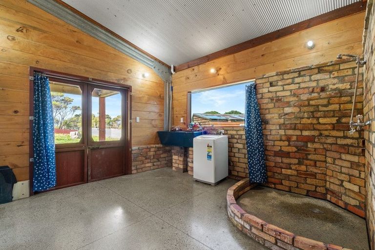 Photo of property in 56 Mcgregor Road, Clevedon, Papakura, 2582