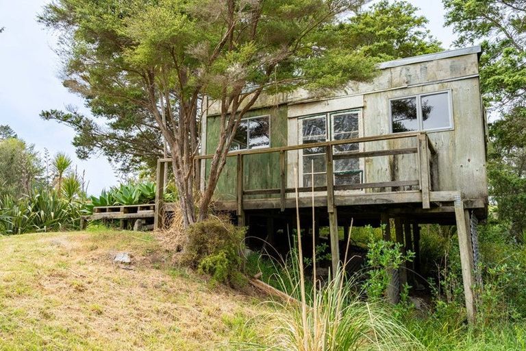 Photo of property in 1308 Bickerstaffe Road, Maungaturoto, 0587