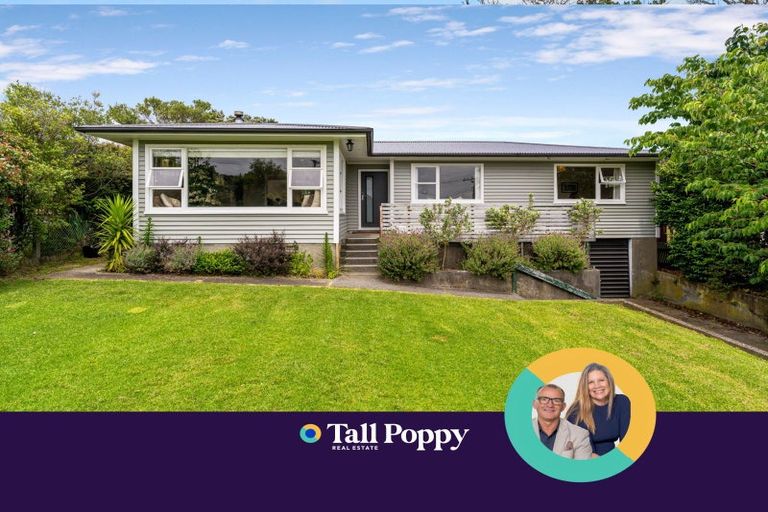 Photo of property in 38 Kaitawa Crescent, Paraparaumu, 5032