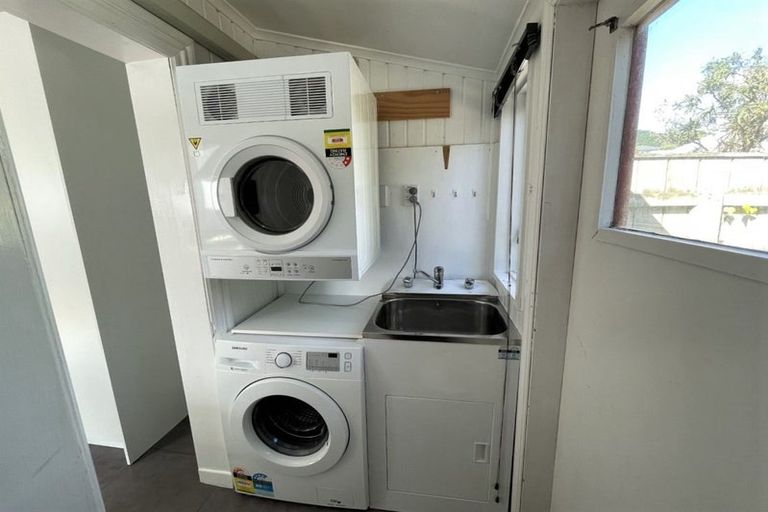 Photo of property in 62 Wallace Street, Mount Cook, Wellington, 6021