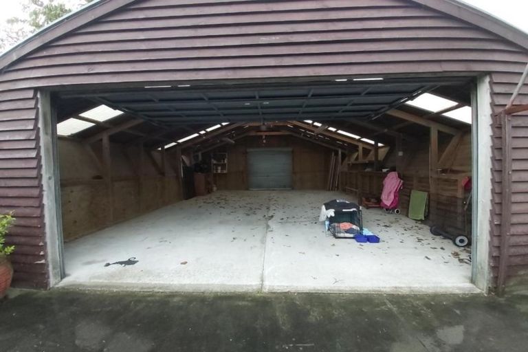 Photo of property in 35 Victoria Street, Hawera, 4610