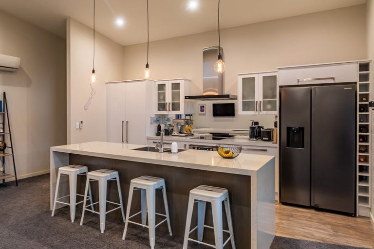 Photo of property in 4 Semaphore Lane, Whitby, Porirua, 5024