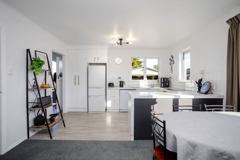 Photo of property in 56 Barraud Street, Dannevirke, 4930