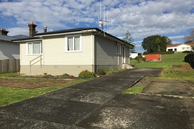 Photo of property in 17 Kauika Road, Avenues, Whangarei, 0110