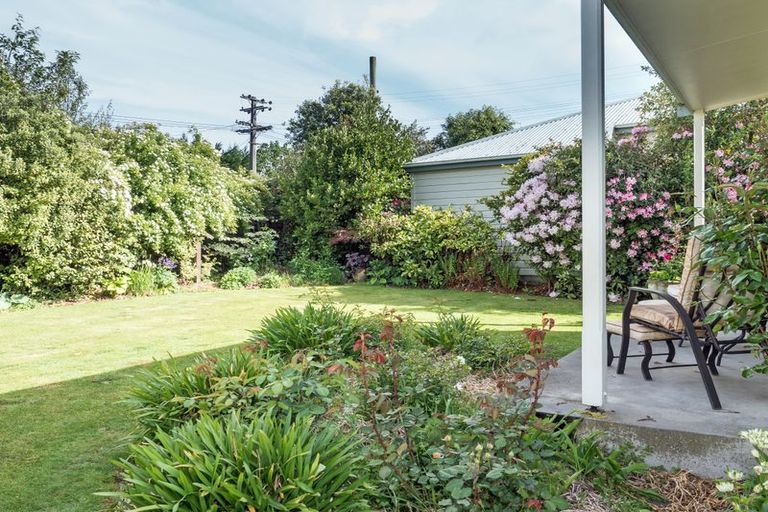 Photo of property in 1 Wright Street, Geraldine, 7930