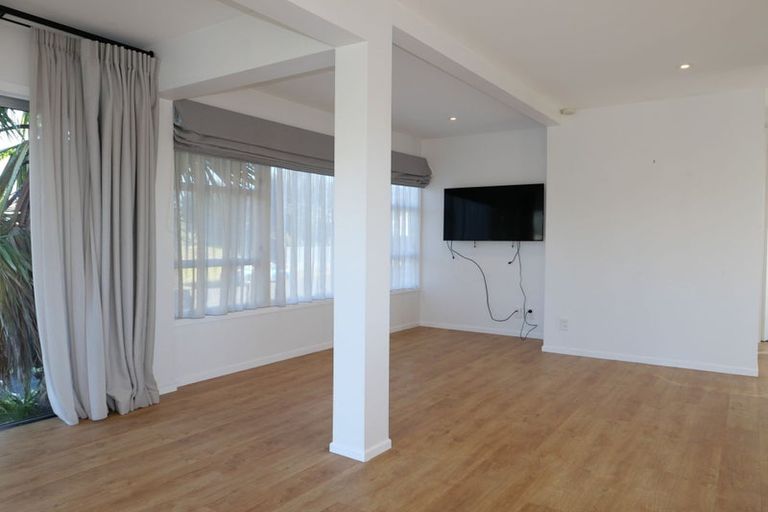 Photo of property in 29 Titoki Road, Waikanae Beach, Waikanae, 5036