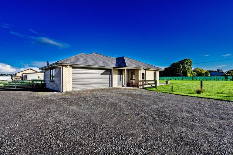 Photo of property in 83 Watt Road, Otatara, Invercargill, 9879