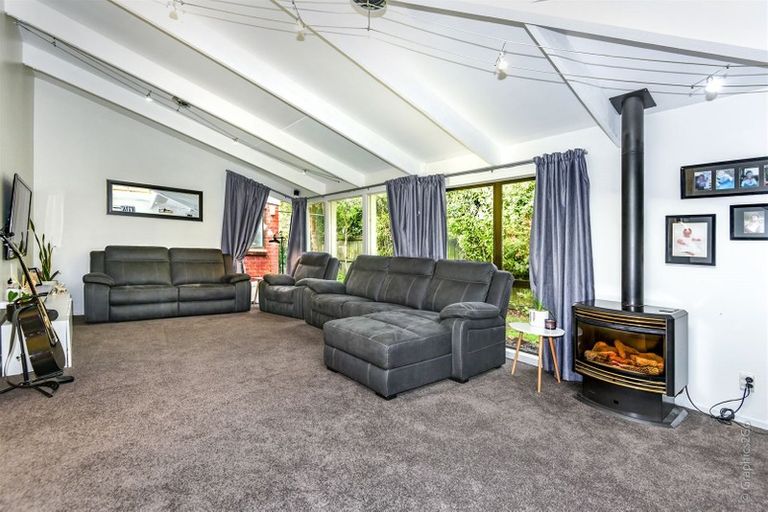 Photo of property in 22 Townshend Crescent, Halswell, Christchurch, 8025