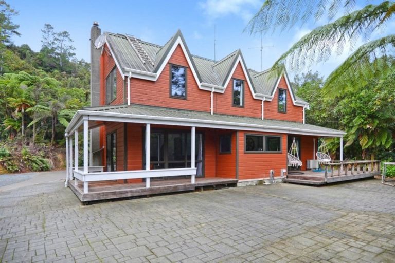 Photo of property in 1290 Akatarawa Road, Akatarawa, Upper Hutt, 5372