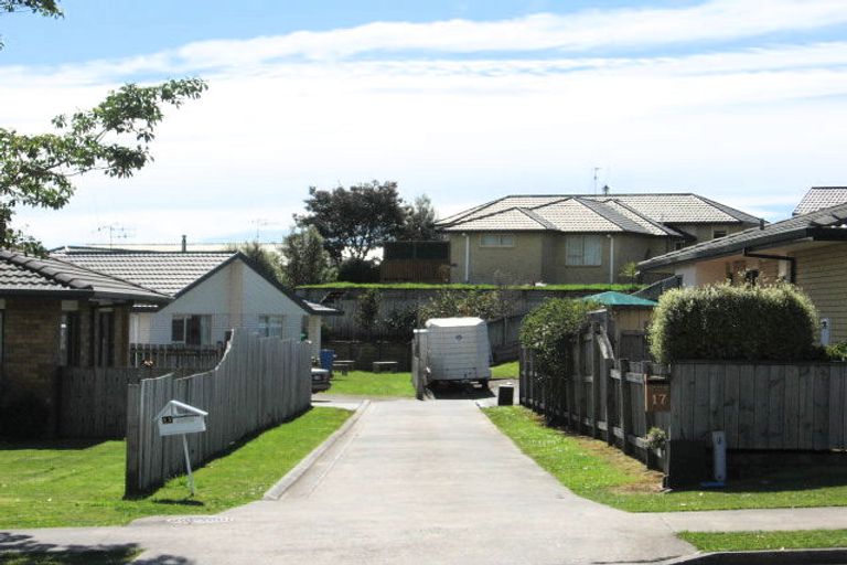 Photo of property in 17 Thornlea Drive, Welcome Bay, Tauranga, 3112
