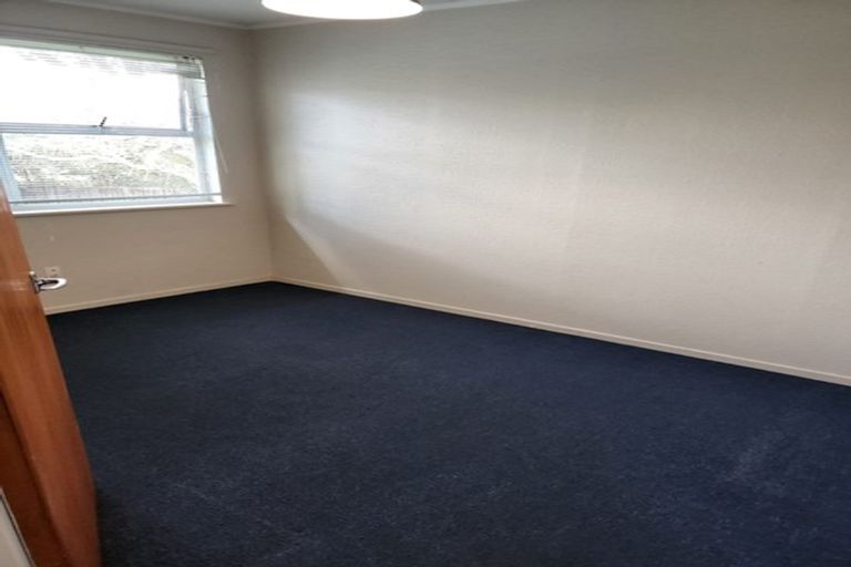 Photo of property in 24 Fairdale Place, Birkdale, Auckland, 0626