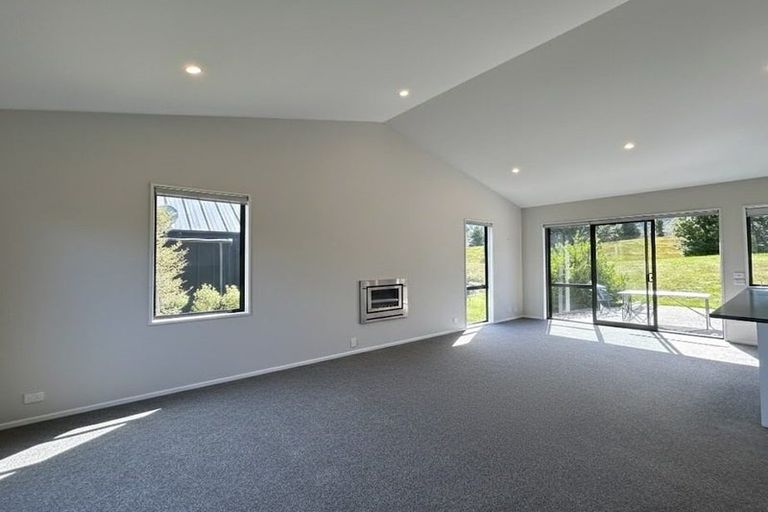 Photo of property in 13 Glenfiddich Road, Jacks Point, Queenstown, 9371
