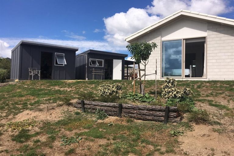 Photo of property in 25 Calla Street, Maungaturoto, 0520