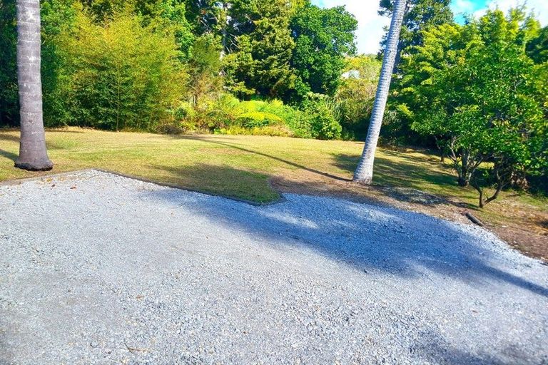 Photo of property in 29 Paradise Road, Coopers Beach, 0420